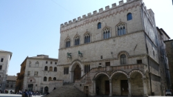 (2012-04) - 07 - Perugia